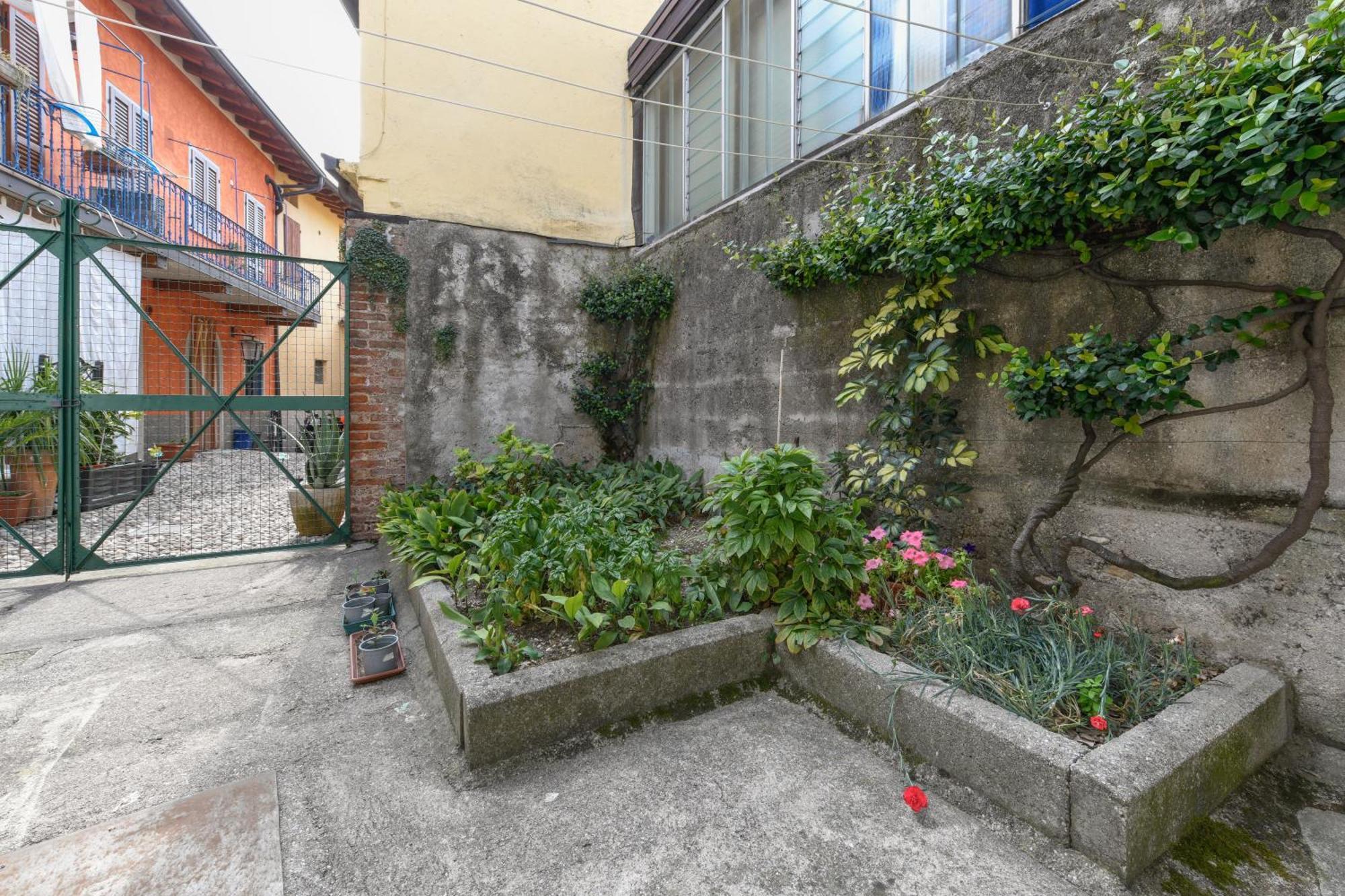 Appartamento In Piazza Moniga del Garda Экстерьер фото