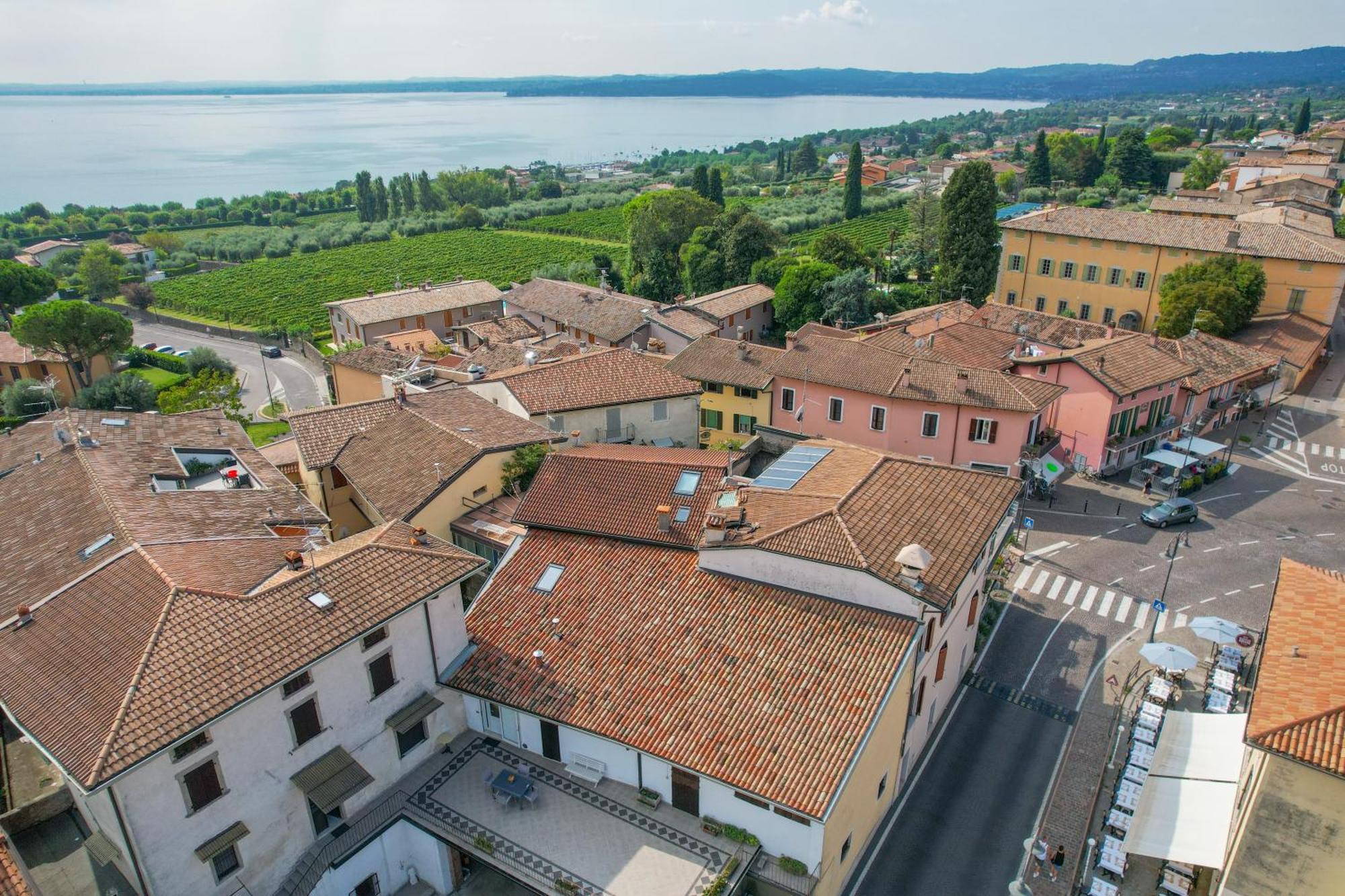Appartamento In Piazza Moniga del Garda Экстерьер фото